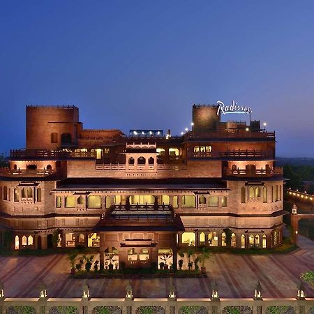 Radisson Jodhpur Hotel Джодпур Екстериор снимка The Oberoi Udaivilas Palace